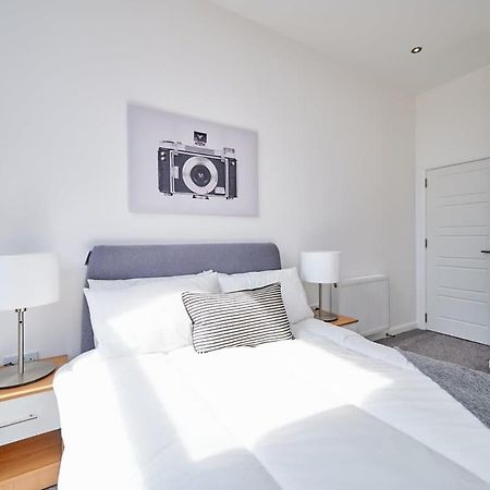 Modern 2 Bedroom Apartment In Preston Preston  Eksteriør bilde