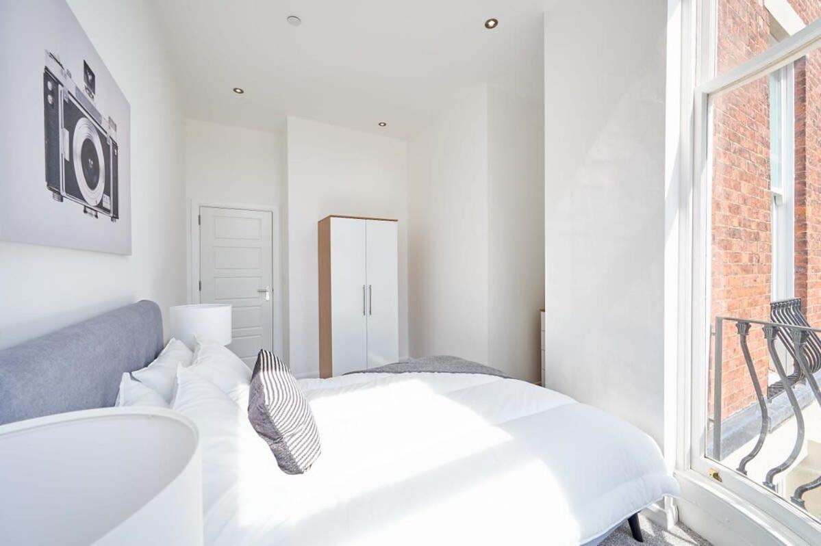 Modern 2 Bedroom Apartment In Preston Preston  Eksteriør bilde